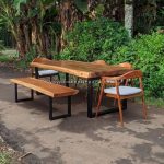 ukuran kursi makan 2