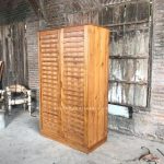 lemari baju gantung 1