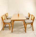 model kursi makan kayu