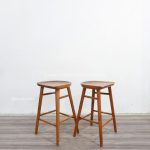 bar stool kayu