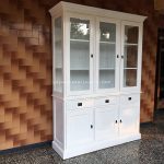 lemari pajangan minimalis 1