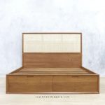 Harga Tempat Tidur Laci Bahan Kayu Jati Kombinasi Rotan YMJ-TTD 34