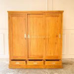 Lemari Pakaian Minimalis Kayu Jati 3 Pintu Sliding YMJ-LMP 24