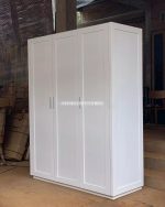 Furniture Jepara Model Almari Baju Minimalis Finishing Duco 3 Pintu YMJ-LMP 30