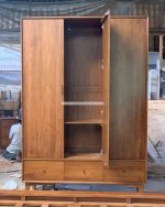 Mebel Jepara Jati Model Lemari Pakaian Minimalis Retro 3 Pintu YMJ-LMP 28