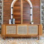 Retro Style Bufet TV Terbaru Kombinasi Kayu x Rotan YMJ-BFTV 89