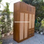 Lemari Baju Almari Pakaian Custom Kayu Jati Kombinasi Rotan YMJ-LMP 46 - Image 3