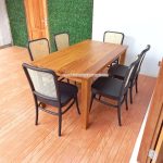 Set Meja Makan Minimalis 6 Kursi Kayu Jati Kombinasi Rotan YMJ-SKM 135 - Image 2
