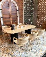 Set Meja Makan Minimalis 6 Kursi Kayu Jati Kombinasi Rotan YMJ-SKM 144 - Image 3