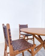 Set Meja Makan Bundar Minimalis 4 Kursi Kayu Jati Kombinasi Kursi Bahan Kulit YMJ-SKM 163 - Image 2