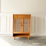 Rak Sepatu Kayu Jati Kombinasi Rotan Model Retro YMJ-RKSP 17