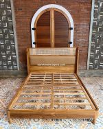 Tempat Tidur Bahan Kayu Jati Kombinasi Rotan YMJ-TTD 103