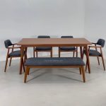 Set Meja Makan Minimalis Kursi & Bangku Kayu Jati YMJ-SKM 197