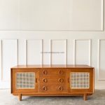 Bufet Meja TV Kayu Jati Model Minimalis YMJ-BFTV 155