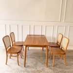 Set Meja Makan Minimalis 4 Kursi Kayu Jati Kombinasi Rotan YMJ-SKM 204