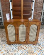 Buffet Modern Minimalis Kayu Jati Kombinasi Rotan YMJ-BFT 147