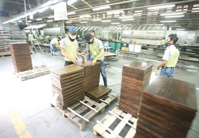 mebel terdekat dari sini