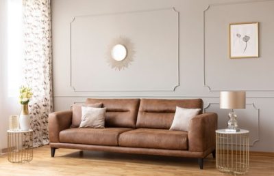 sofa warna coklat