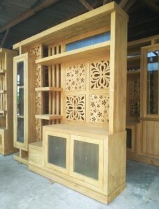 lemari sekat ruangan tamu